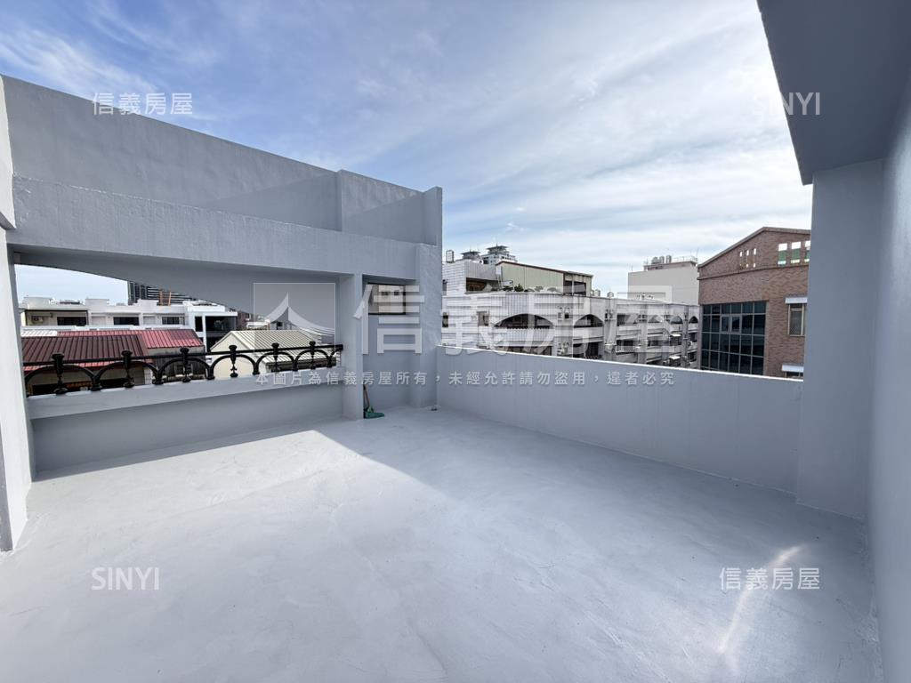 建平七街傳統孝親透天房屋室內格局與周邊環境