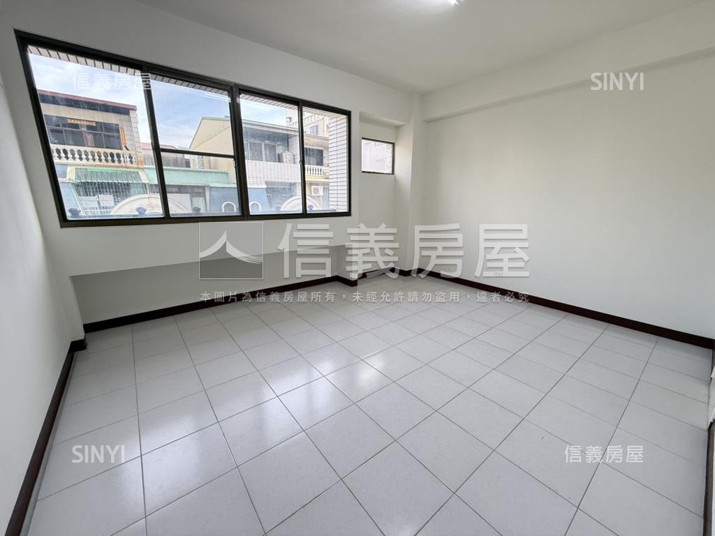 建平七街傳統孝親透天房屋室內格局與周邊環境