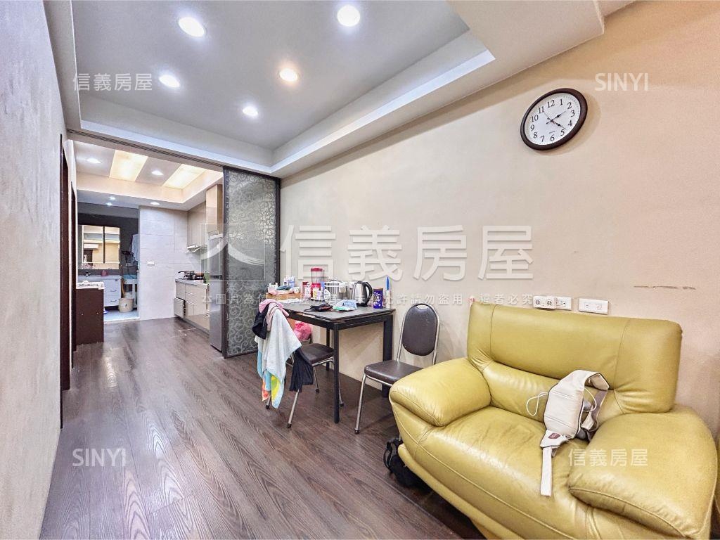 守護膝蓋四房美寓房屋室內格局與周邊環境