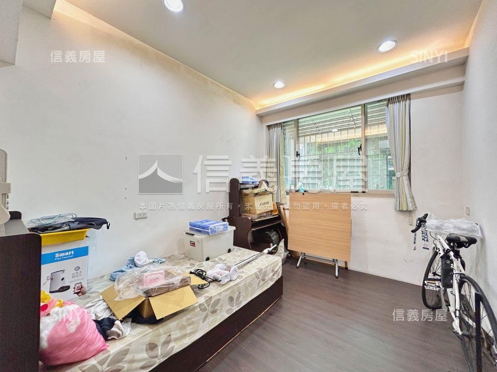 守護膝蓋四房美寓房屋室內格局與周邊環境