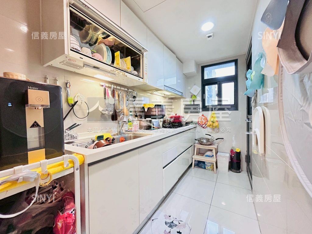 近青埔花田景觀三房車位房屋室內格局與周邊環境