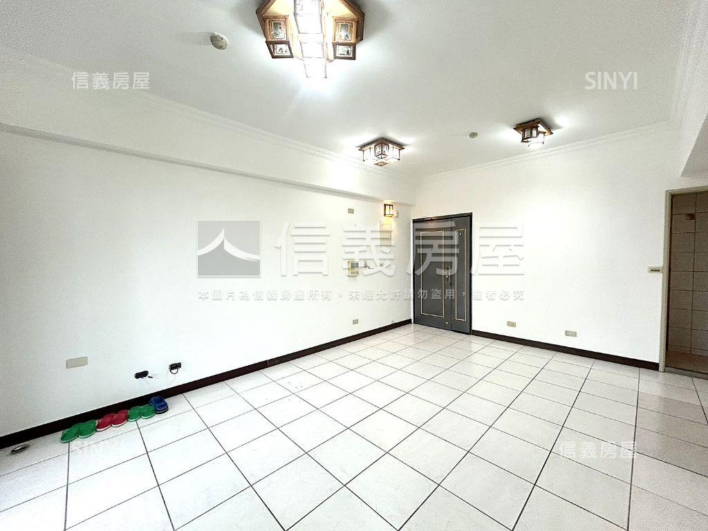 成功大第高樓採光平面車位房屋室內格局與周邊環境