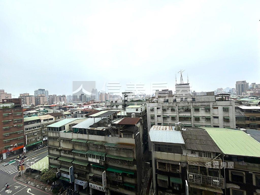 成功大第高樓採光平面車位房屋室內格局與周邊環境