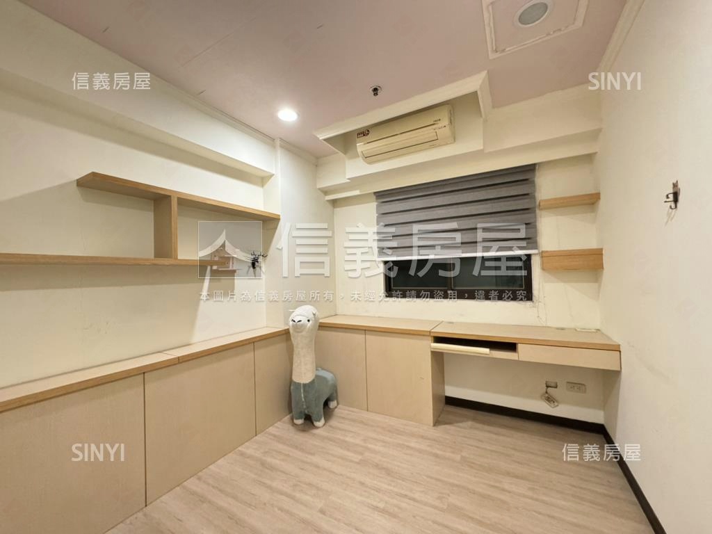 美麗歐洲高樓溫馨兩房房屋室內格局與周邊環境