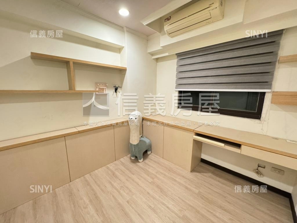 美麗歐洲高樓溫馨兩房房屋室內格局與周邊環境
