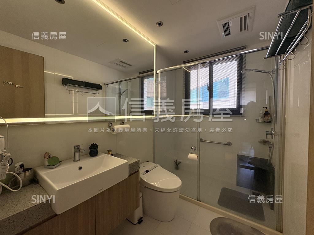基泰國際後棟３房房屋室內格局與周邊環境