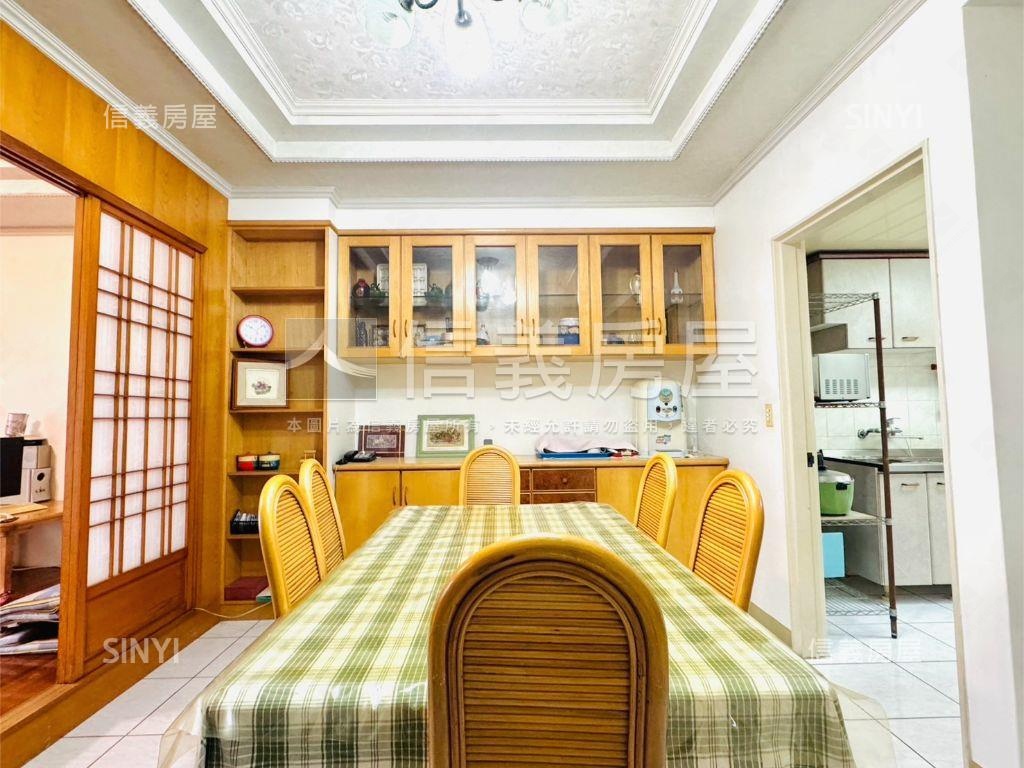 近鹽行重劃區國泰優質透天房屋室內格局與周邊環境