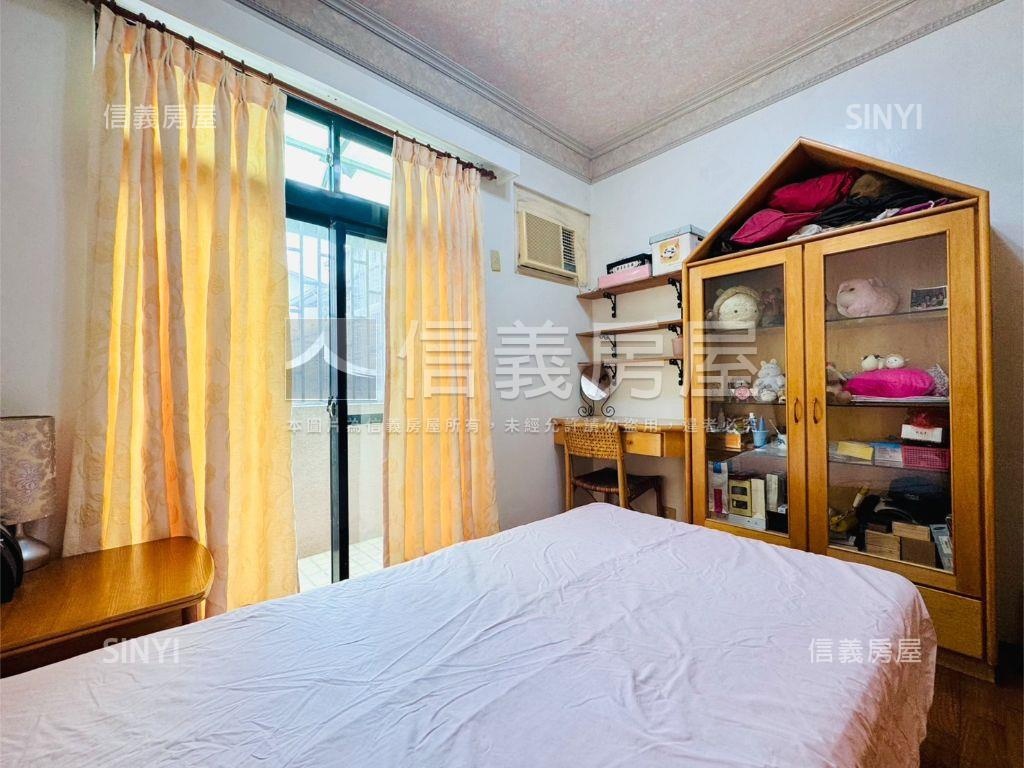 近鹽行重劃區國泰優質透天房屋室內格局與周邊環境