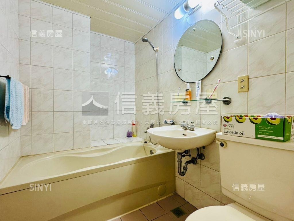 近鹽行重劃區國泰優質透天房屋室內格局與周邊環境