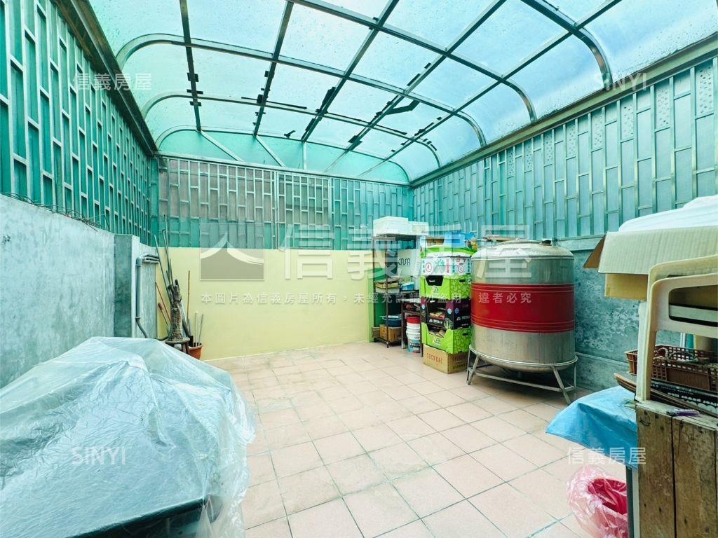 近鹽行重劃區國泰優質透天房屋室內格局與周邊環境