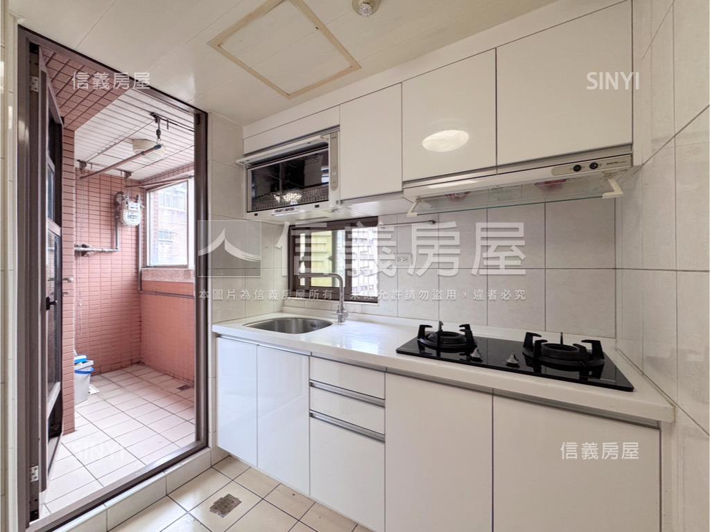 捷運旁稀有美麗永安二期房屋室內格局與周邊環境