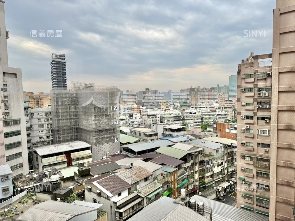 捷運旁稀有美麗永安二期房屋室內格局與周邊環境