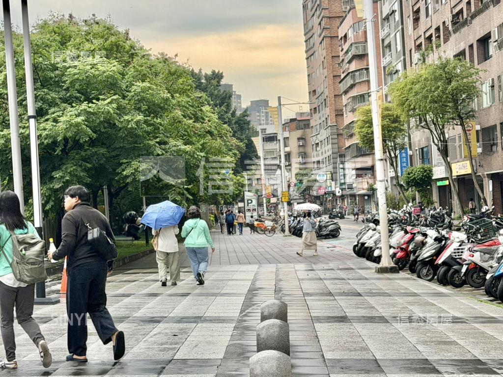 捷運旁稀有美麗永安二期房屋室內格局與周邊環境