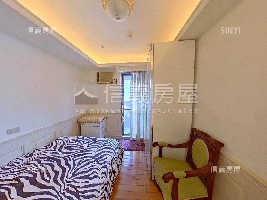 香檳方正美樓中樓房屋室內格局與周邊環境