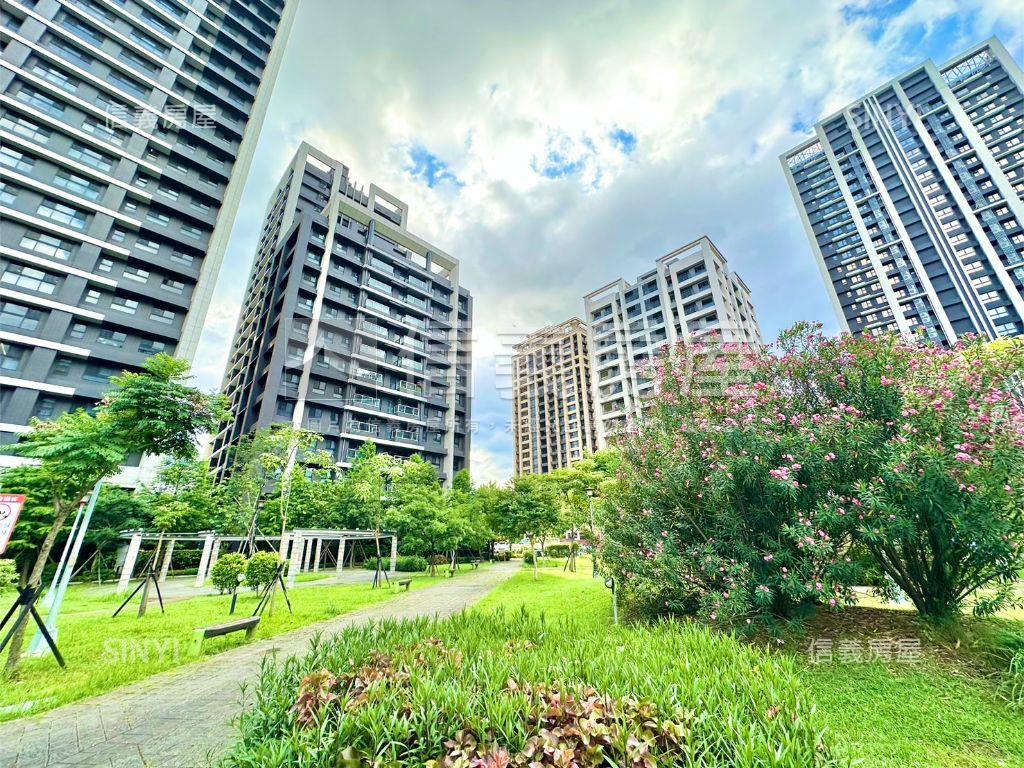 禾川琚稀有河景三房房屋室內格局與周邊環境