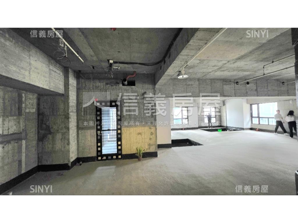 親家雲硯附三車位房屋室內格局與周邊環境