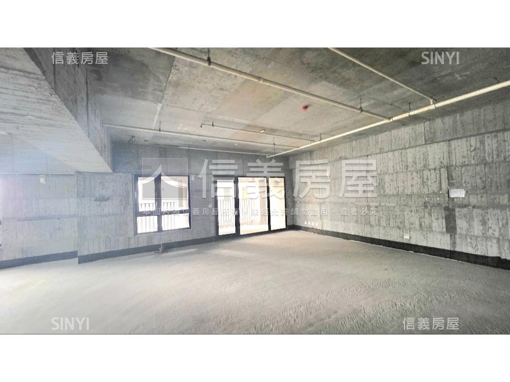親家雲硯附三車位房屋室內格局與周邊環境