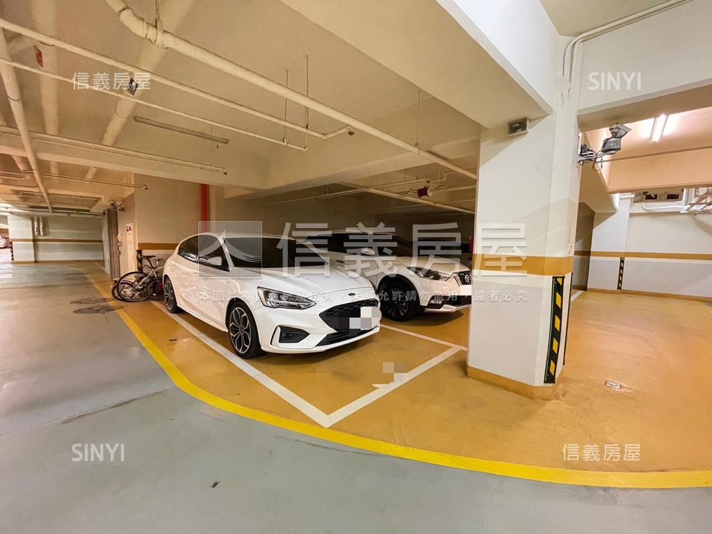 稀有源峰淳境高樓四面採光房屋室內格局與周邊環境