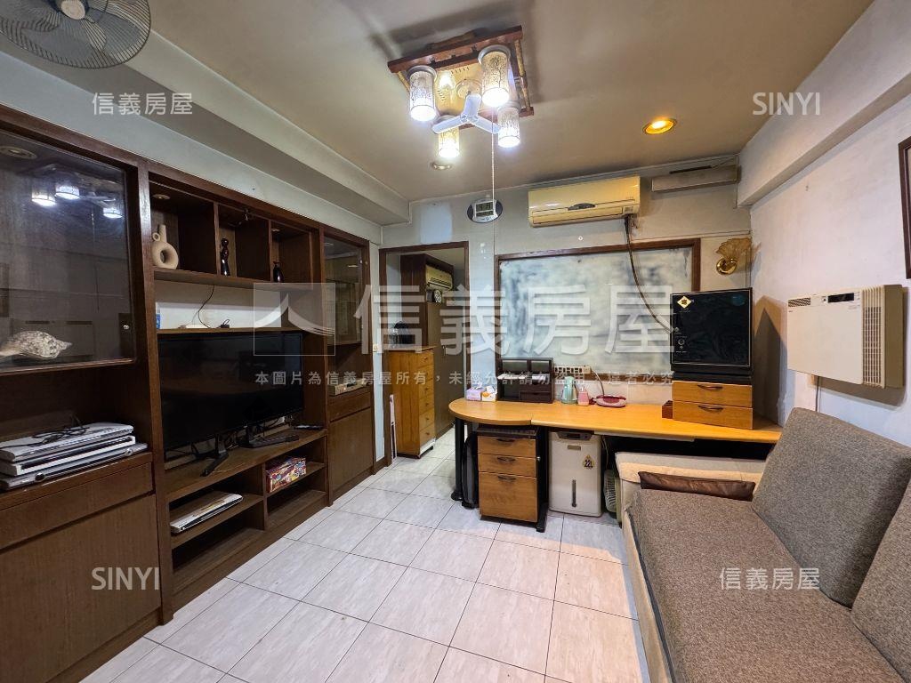 明峰湖前商圈低總價套房房屋室內格局與周邊環境