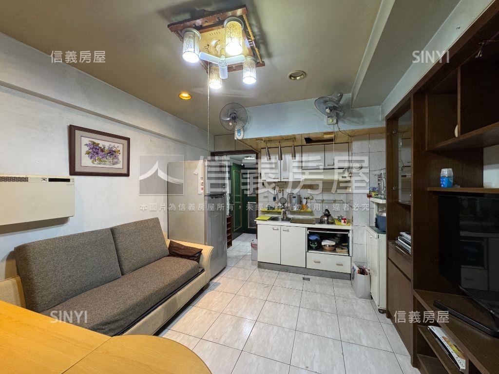 明峰湖前商圈低總價套房房屋室內格局與周邊環境