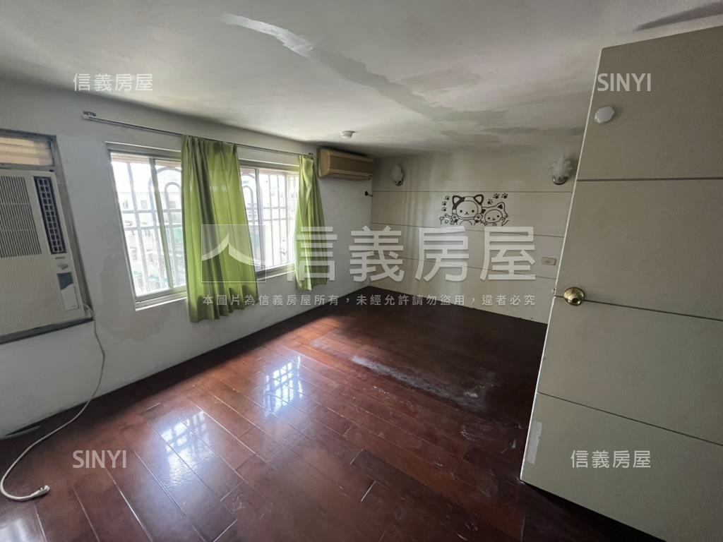 亞東藍寶石好宅房屋室內格局與周邊環境