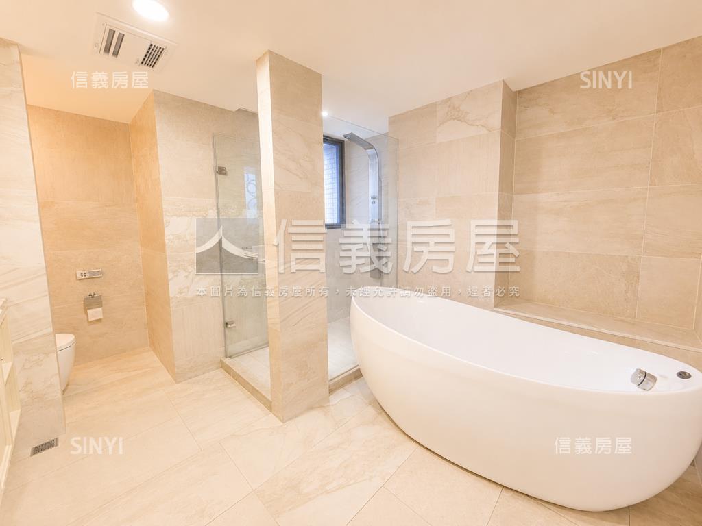 世界首席高樓壯闊景觀豪邸房屋室內格局與周邊環境