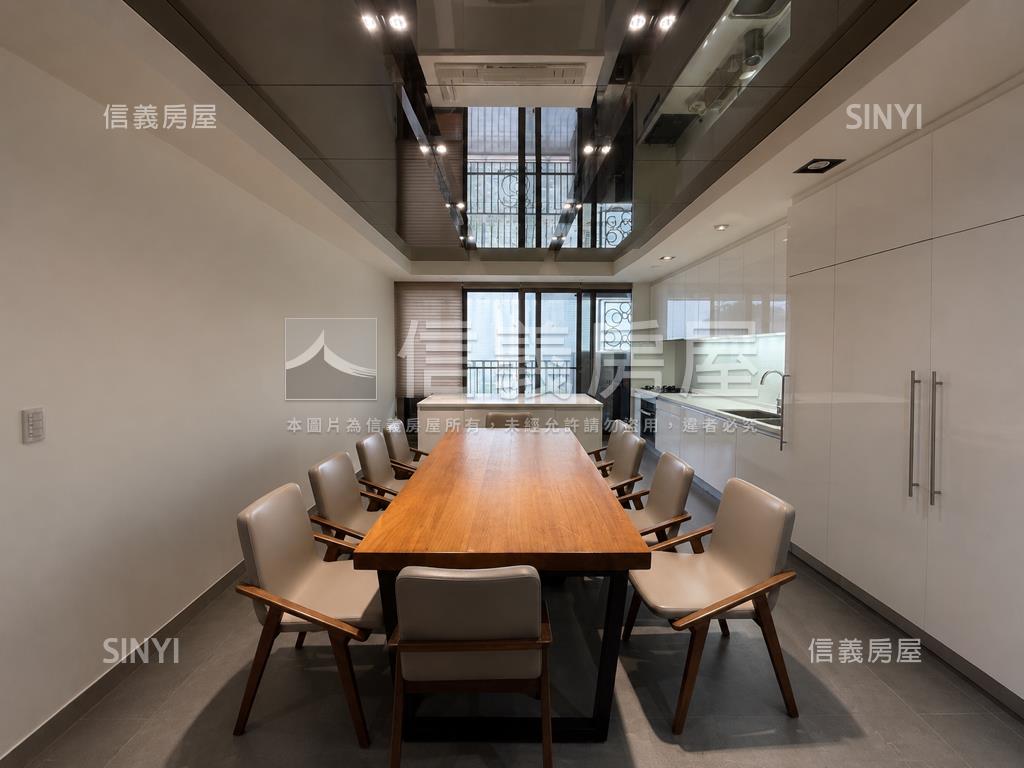 世界首席高樓壯闊景觀豪邸房屋室內格局與周邊環境