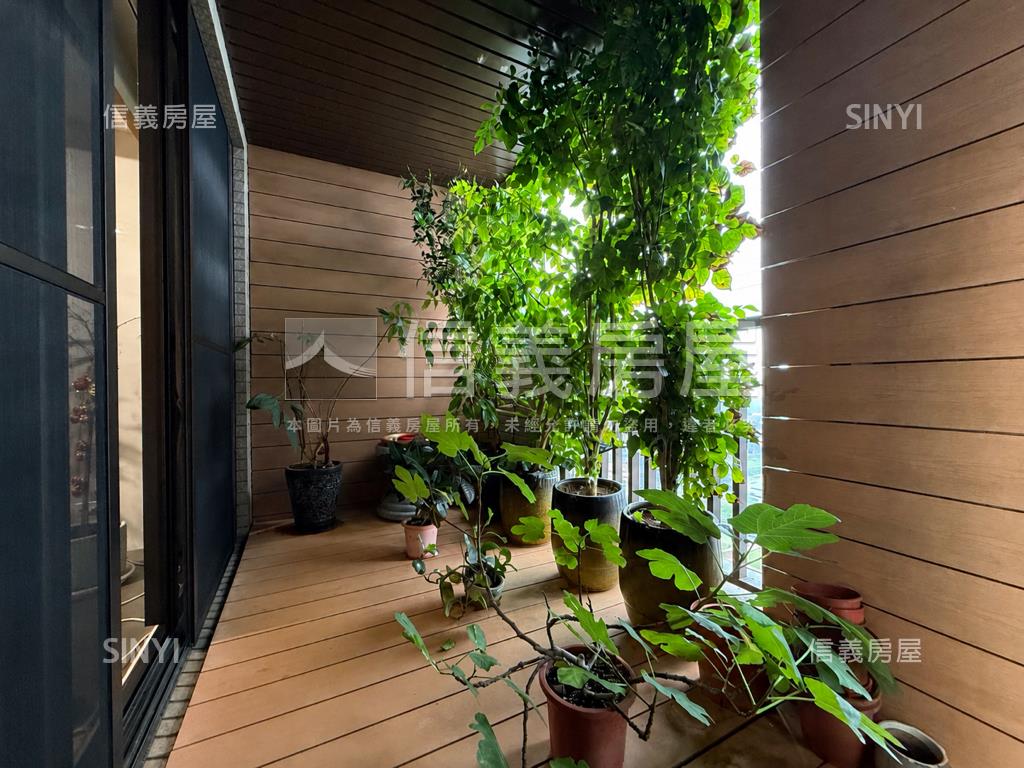 世界首席高樓壯闊景觀豪邸房屋室內格局與周邊環境