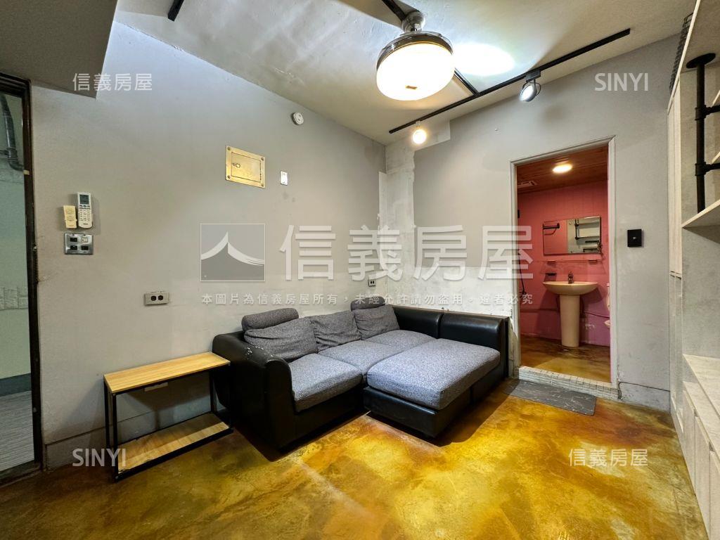 交通機能便利一房一廳一衛房屋室內格局與周邊環境
