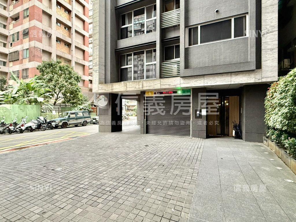 何必館｜近內湖捷運站車位房屋室內格局與周邊環境