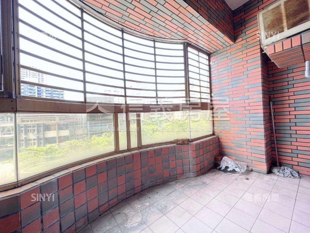 河堤書香大四房房屋室內格局與周邊環境