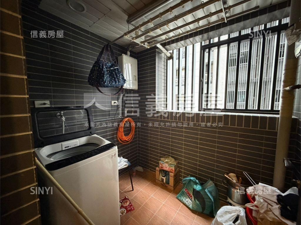 宏盛高樓美景三房房屋室內格局與周邊環境