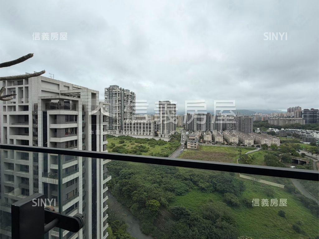 宏盛高樓美景三房房屋室內格局與周邊環境