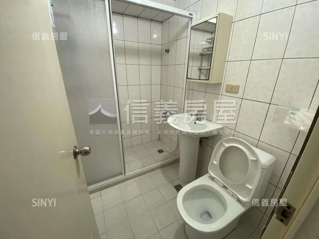 翡翠國城邊間採光兩房房屋室內格局與周邊環境