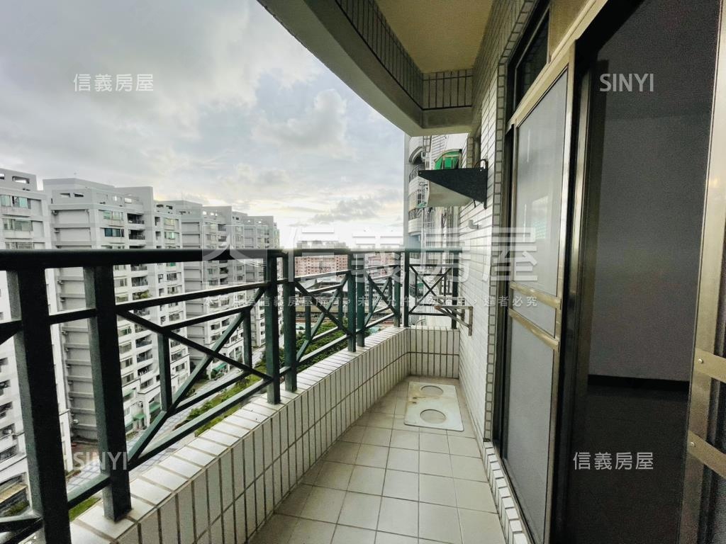 北區近成大面公園三房平車房屋室內格局與周邊環境