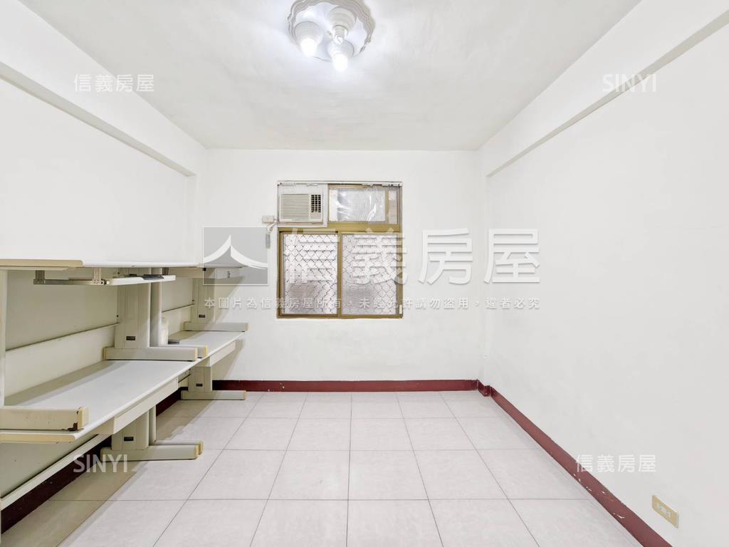 光輝路二樓三房房屋室內格局與周邊環境