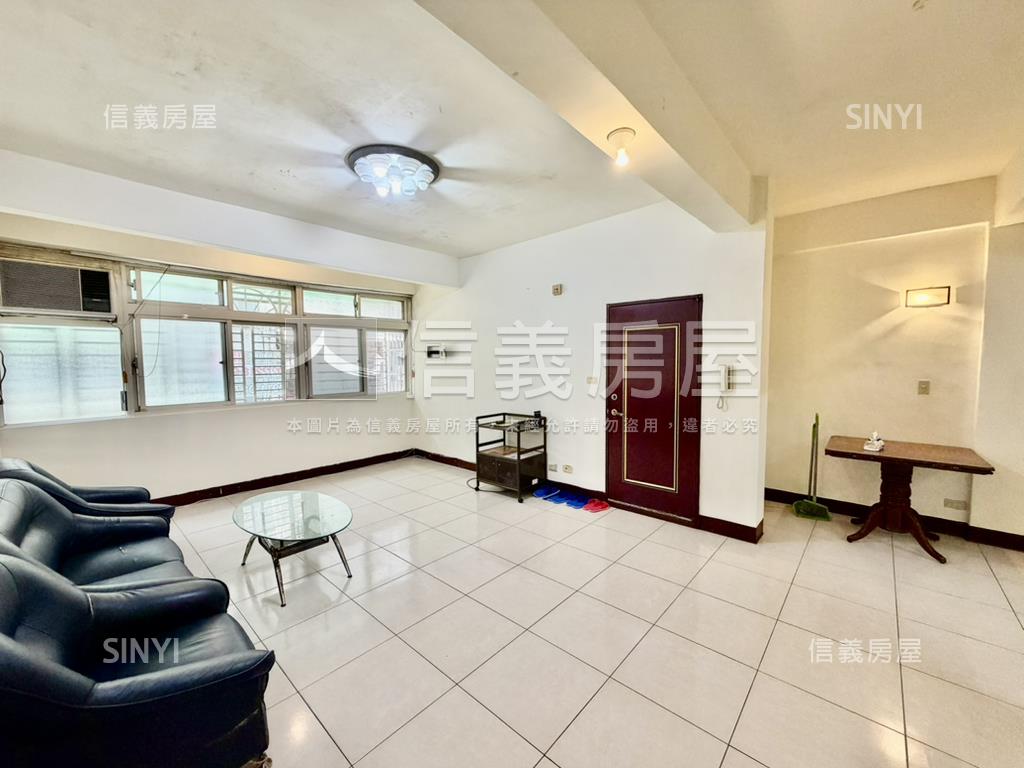 光輝路二樓三房房屋室內格局與周邊環境