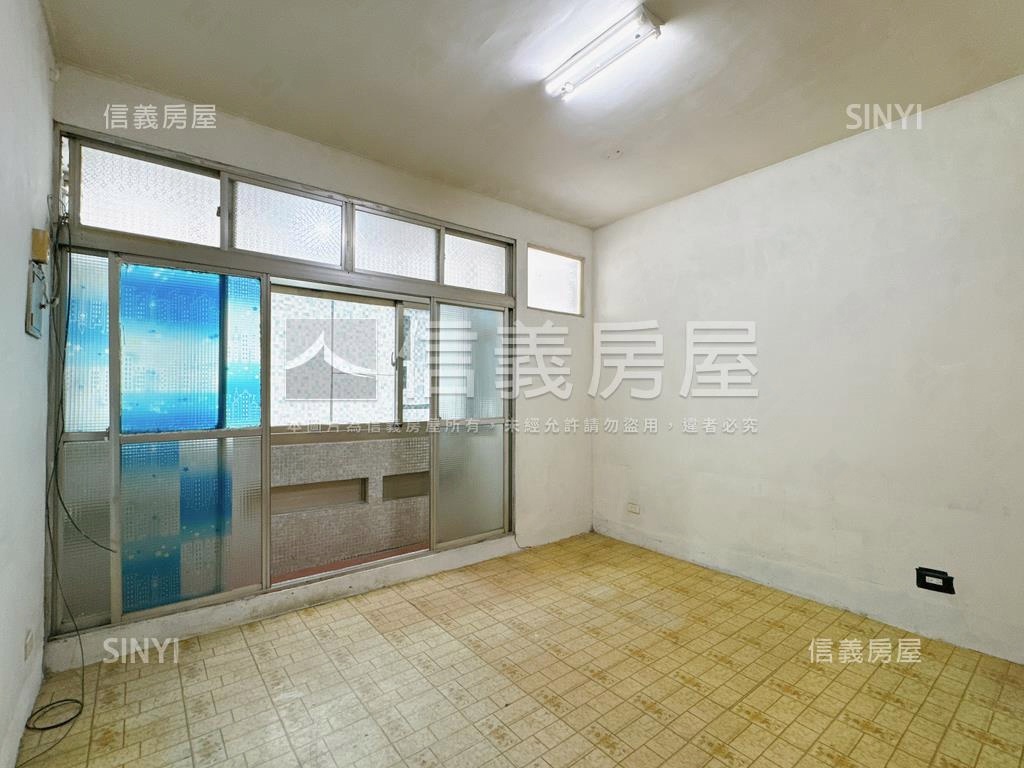 面太原園道透店房屋室內格局與周邊環境