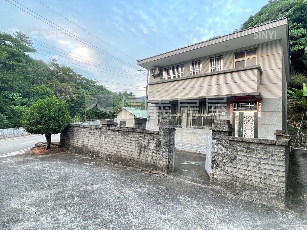 北屯震後獨棟孝親美墅房屋室內格局與周邊環境
