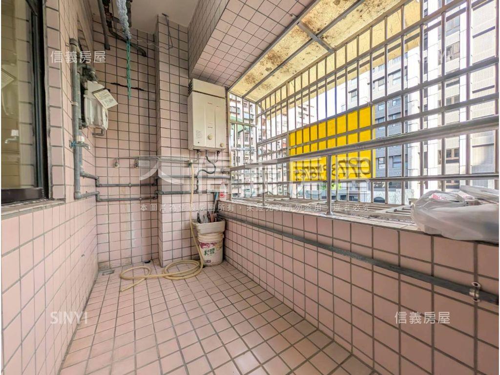 【台北麗都】邊間採光三房房屋室內格局與周邊環境