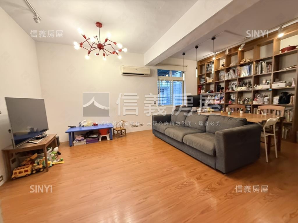 店長推薦三面採光低總公寓房屋室內格局與周邊環境