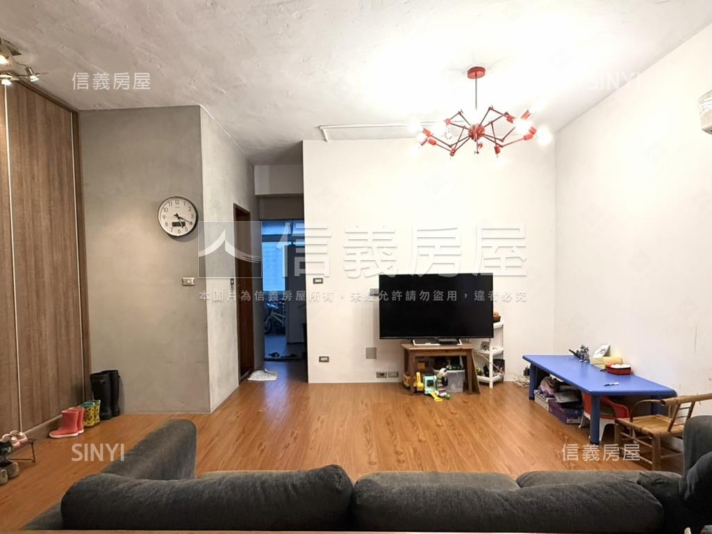 店長推薦三面採光低總公寓房屋室內格局與周邊環境
