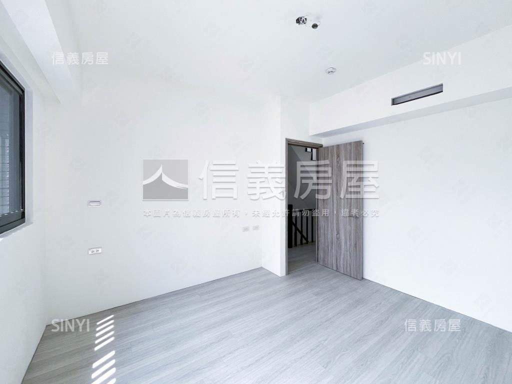 沙鹿全新大面寬精裝別墅房屋室內格局與周邊環境