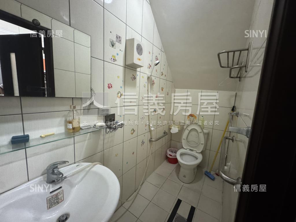 正大埔路一彎輕屋齡美別墅房屋室內格局與周邊環境