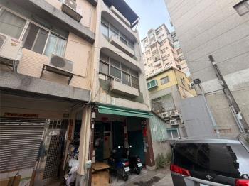 建工路邊間大地坪