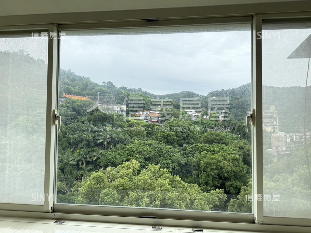泉之鄉綠景溫泉宅房屋室內格局與周邊環境