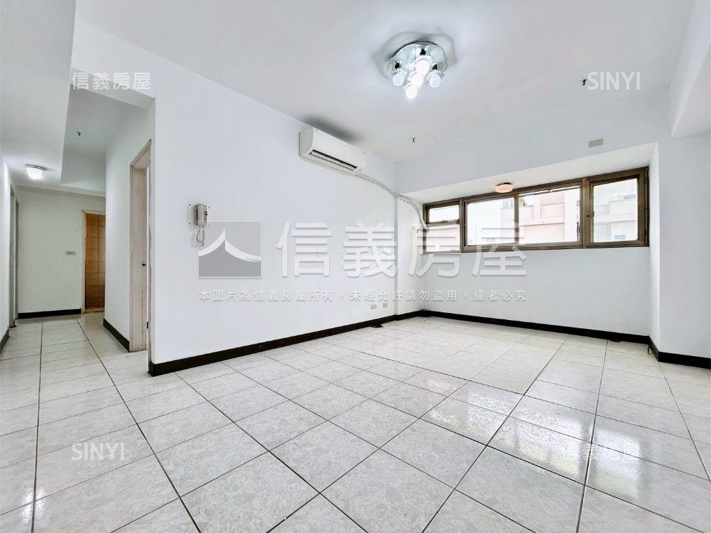 大３房大車位＋雙衛浴開窗房屋室內格局與周邊環境