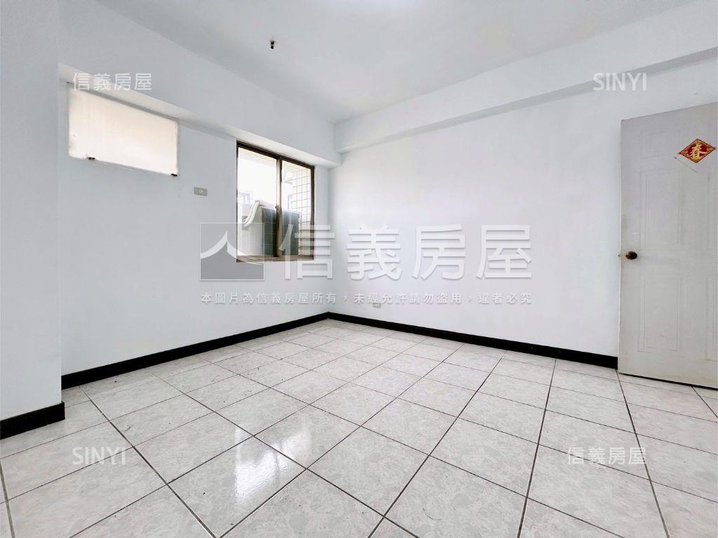 大３房大車位＋雙衛浴開窗房屋室內格局與周邊環境