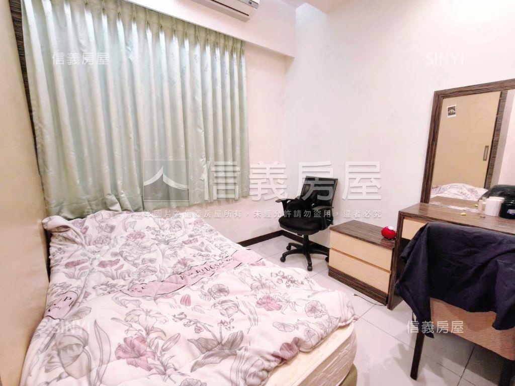 美妝善美館四房車位房屋室內格局與周邊環境