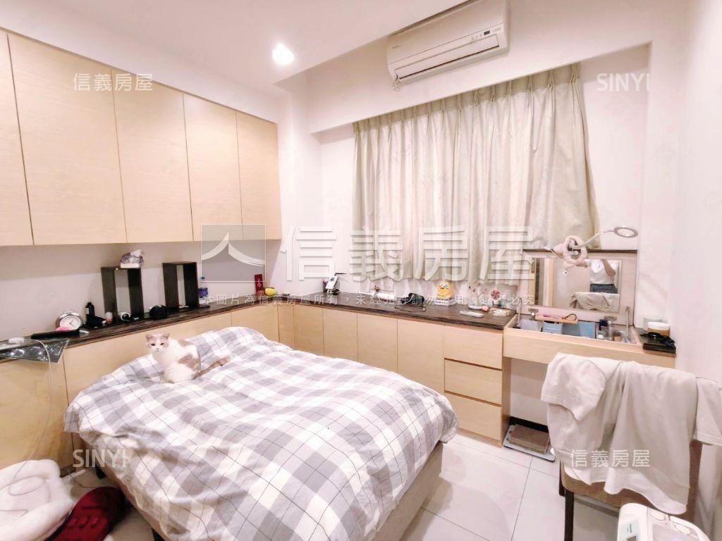 美妝善美館四房車位房屋室內格局與周邊環境